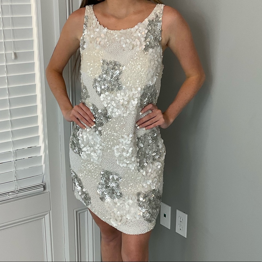 Alexia Admor New York fully sequin dress. Gorgeous design